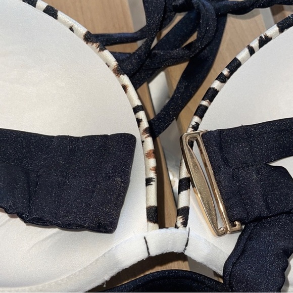 Victoria Secret Push Up Bathing Suit Top - Picture 4 of 5